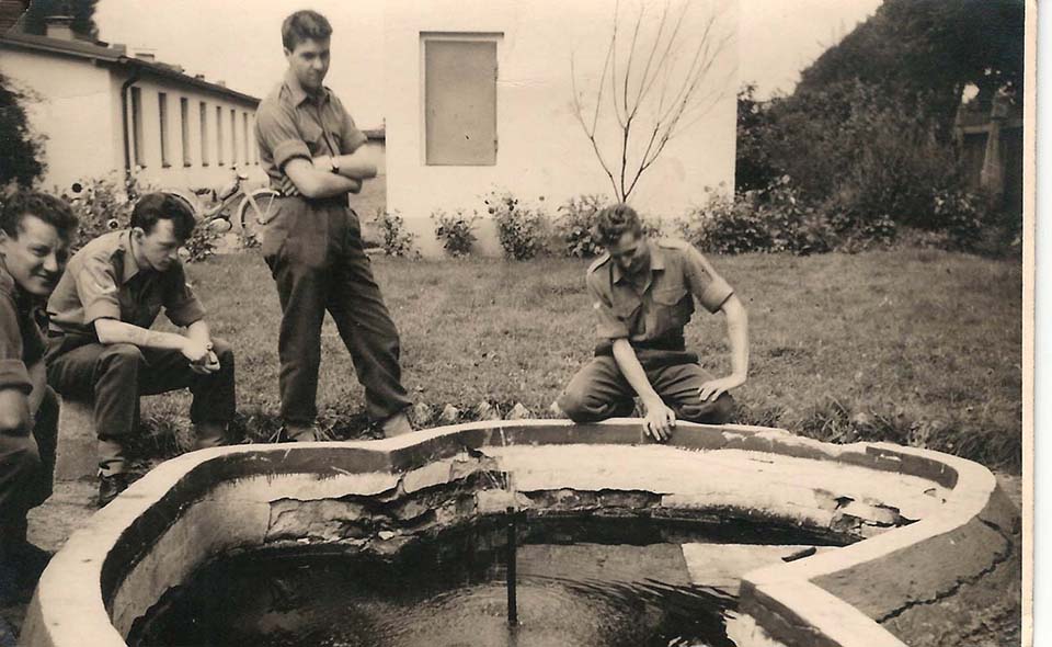 N/K, ROPY MELIA, ROGER RATCLIFFE, GEORGE BAINES