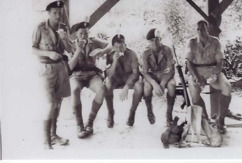 Terry McDoner, Frank Eyres, Tony Barker, N/K, Alf Milton