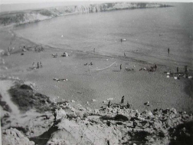 Troop recreation area at Coral Bay