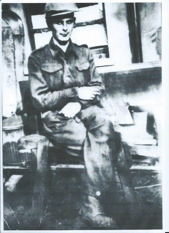 Taken on 9th June 1940 in the back yard of a house in Bristol after being invited to Sunday Dinner. This was one week after return from Dunkirk. Notice the state of that battle dress after prolonged exposure to seawater. Likewise, the boots. Memories are made of this.