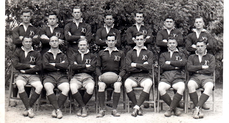 Left to right back row,1 NK, 2 Flanagan. 3 Lt John Davies, 4 NK, 5 Lt Neville Blyth Brook .6 Dalton. 7 NK. Front row 1 NK, 2 Sgt Holmes 3 Lt Ken Scragg 4 Capt Jerry Evea 5 Lt Joe Kelly 6 ORQMS Fernley , 7 NK Dalton was D.coy.storeman,Flanagan was also D.coy.
